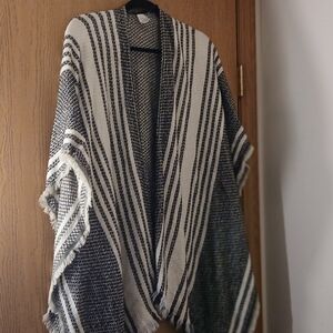 Striped Black and  Cream Women's Ruana